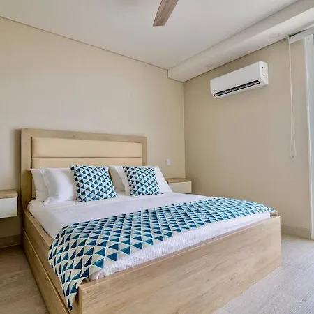Exclusive: New With Private Jacuzzi. Apartamento Cartagena