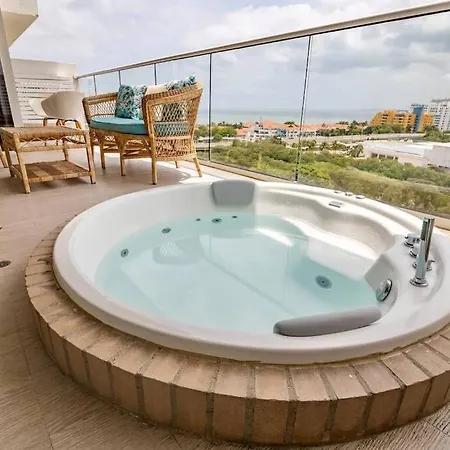 Apartamento Exclusive: New With Private Jacuzzi. *
