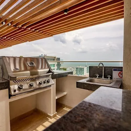 Exclusive: New With Private Jacuzzi. *
