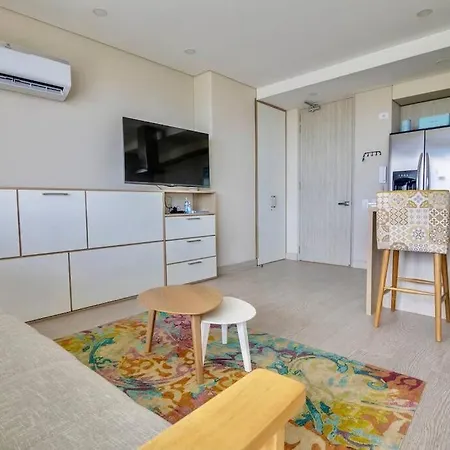 Exclusive: New With Private Jacuzzi. Apartamento *