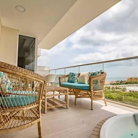 Exclusive: New With Private Jacuzzi. Cartagena